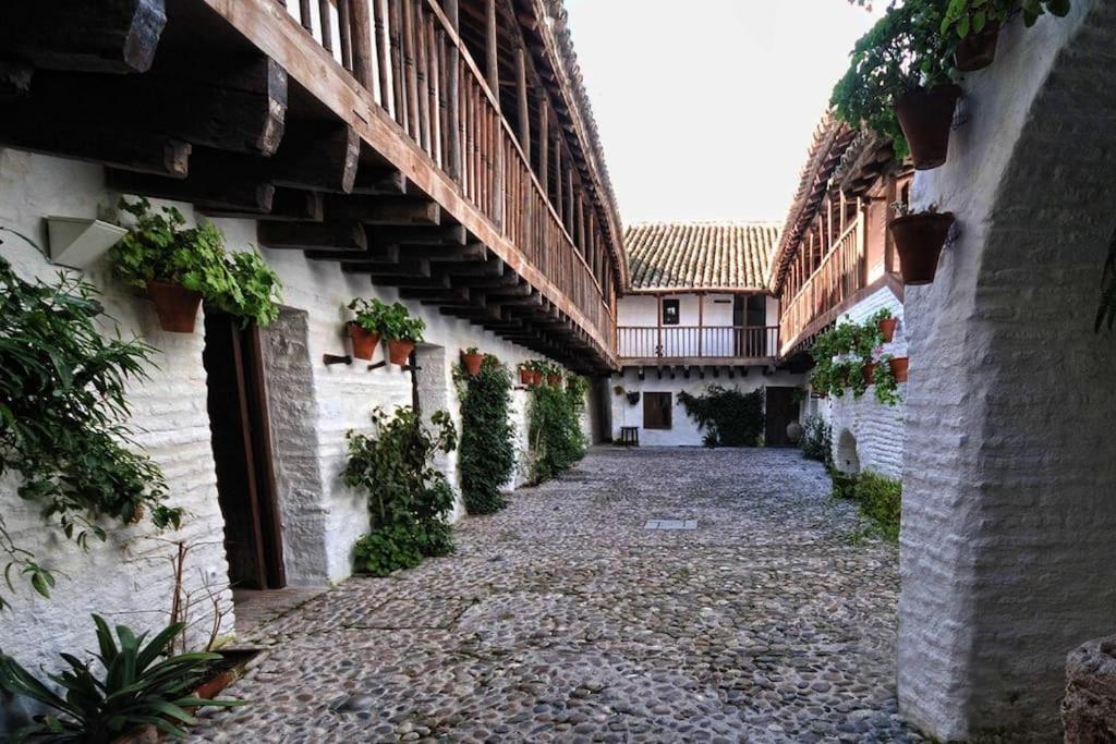 Apartamento Turistico Ohana Nani Kordoba Zewnętrze zdjęcie